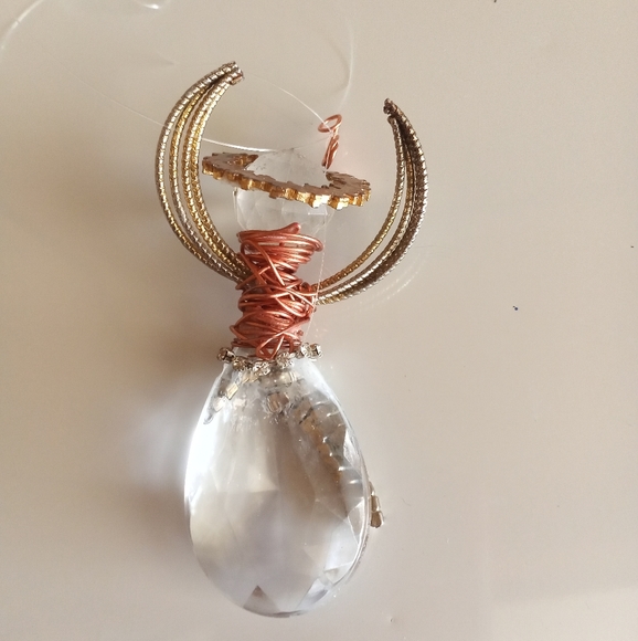 Crystal Angel Sun Catcher - Picture 2 of 3